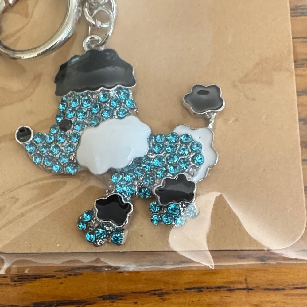 Sparkling Poodle Keychain - Picture 2 of 3